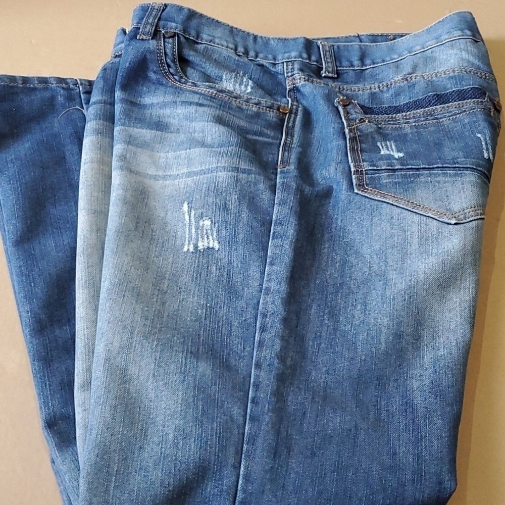 United Denim of America blue jeans distressed size 36 X 32 - Picture 5 of 9